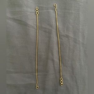 Two small gold earring chains 14 K